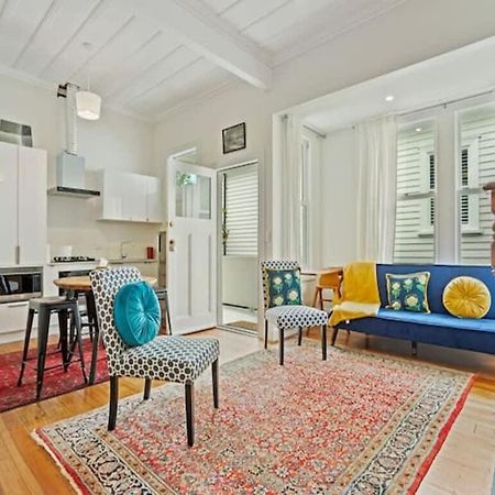 Cheerful 1 Bedroom Home With Free Parking オークランド エクステリア 写真
