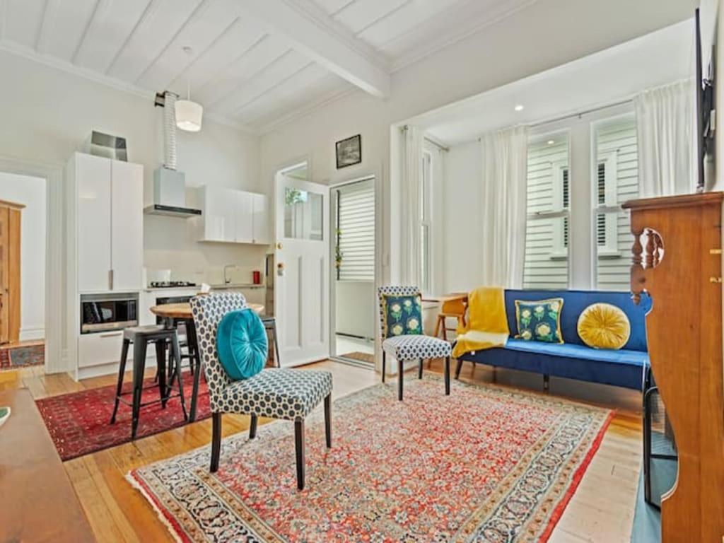 Cheerful 1 Bedroom Home With Free Parking オークランド エクステリア 写真