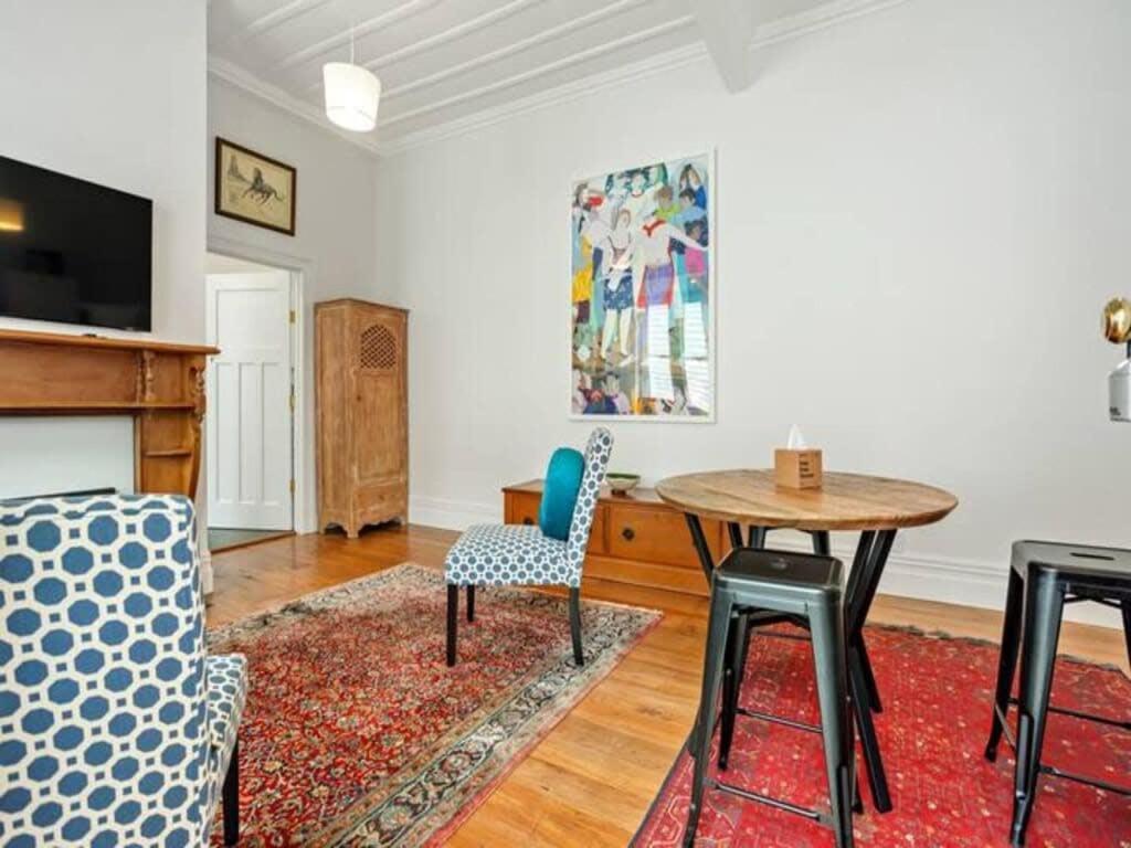 Cheerful 1 Bedroom Home With Free Parking オークランド エクステリア 写真